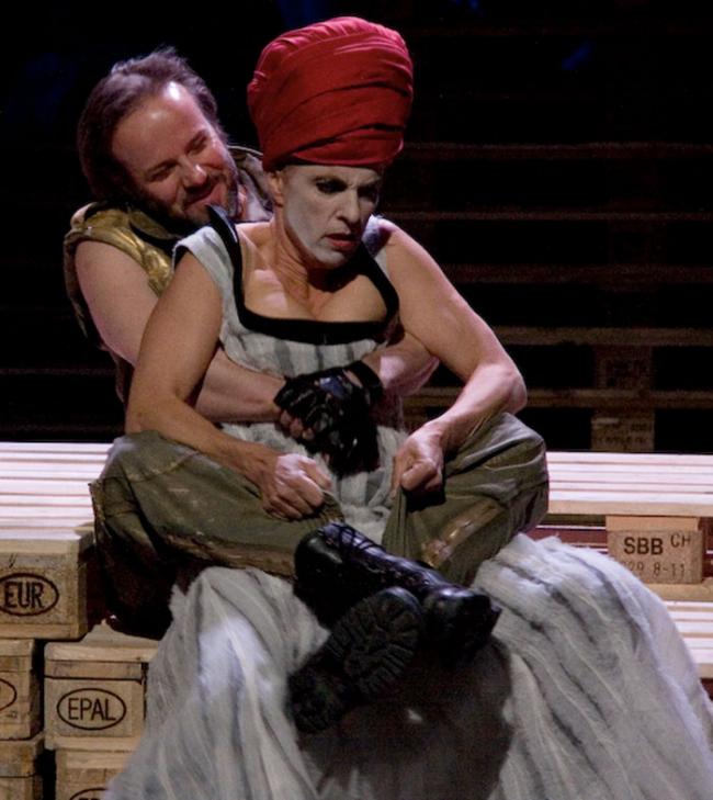 Foto von GILGAMESH von Raoul Schrott, Kaspar Geiger, 2009