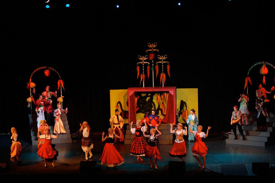 Foto von DAS GAUKLERMÄRCHEN Musical nach Michael Ende, Peter Steiner, 2008