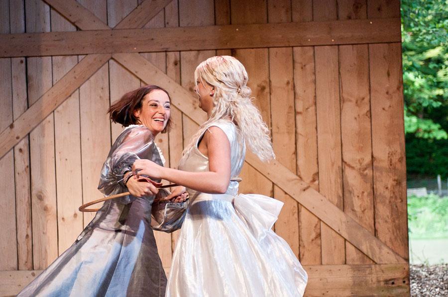 Foto von WIE ES EUCH GEFÄLLT von W. Shakespeare, Peter Steiner, 2010